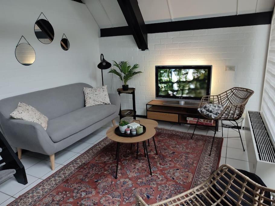Vrijstaande Recreatiebungalow Met Slaapvide Posterholt 外观 照片