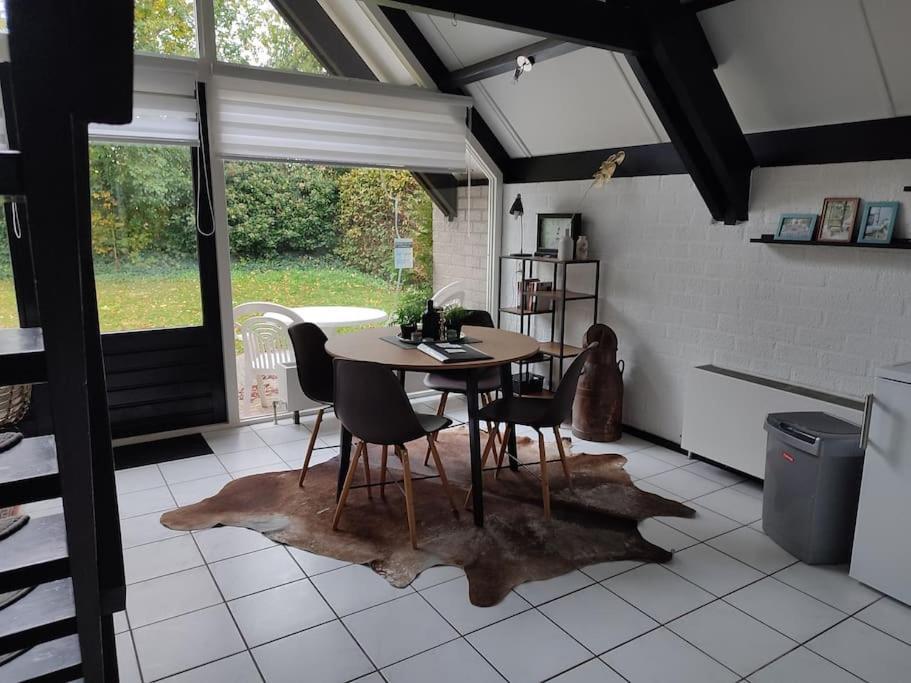 Vrijstaande Recreatiebungalow Met Slaapvide Posterholt 外观 照片